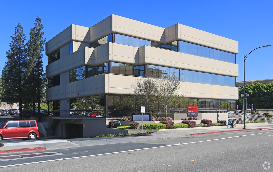 1550 Parkside Dr, Walnut Creek, CA à louer - Photo du bâtiment - Image 2 de 2