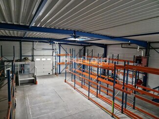 Plus de détails pour Bureau, Industriel à louer