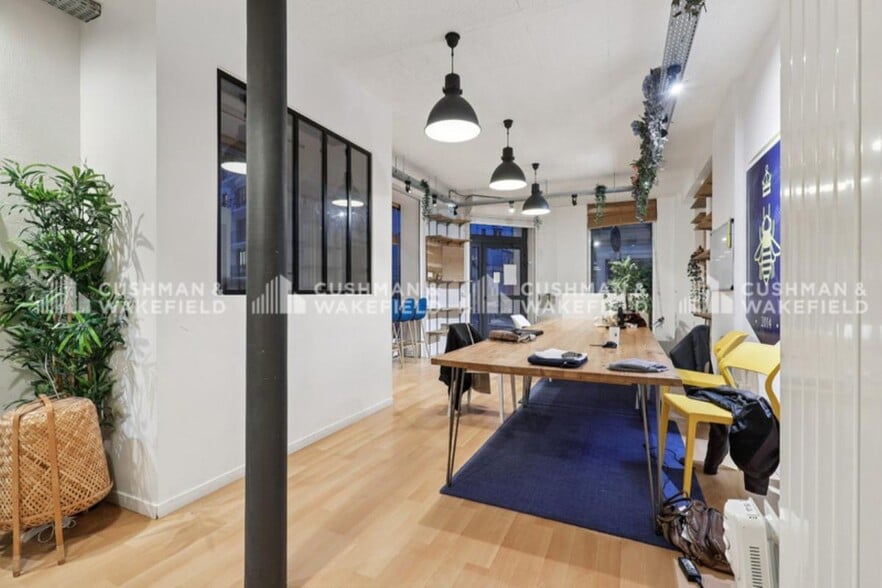 10 Rue Rémy Dumoncel, Paris for lease - Interior Photo - Image 3 of 15
