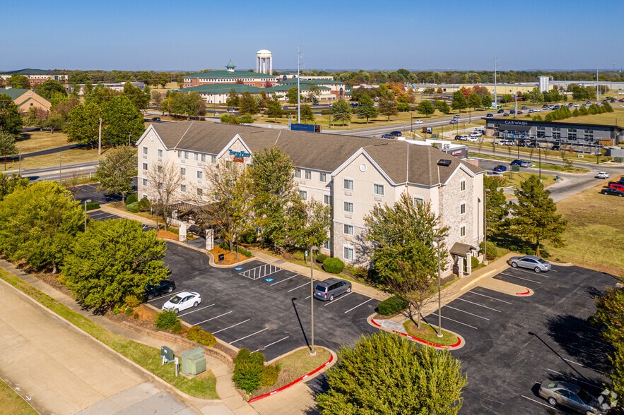 3100 SE 14th St, Bentonville, AR for sale - Aerial - Image 3 of 18