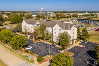 3100 SE 14th St, Bentonville, AR - Aerial map view