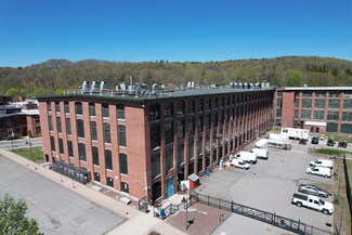 Plus de détails pour 1 Oak Hill Rd, Fitchburg, MA - Local d'activités à louer