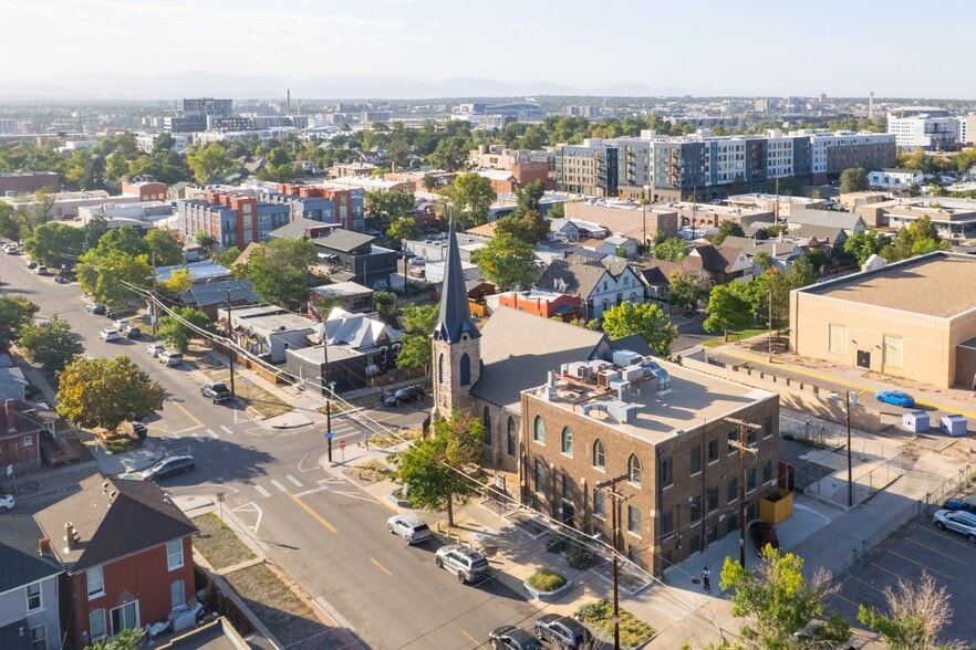 910 Galapago St, Denver, CO à louer - Photo du bâtiment - Image 2 de 32