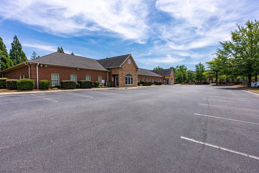 1500 Langford Dr, Watkinsville, GA for sale - Building Photo - Image 2 of 62