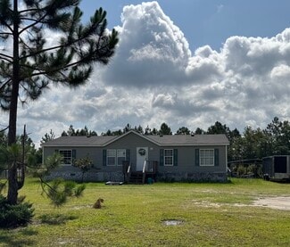 Plus de détails pour 1940 Danielle Dr, Waycross, GA - Multi-résidentiel à vendre