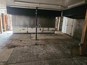 11011 Southwest Hwy, Palos Hills, IL à louer Photo intérieure- Image 2 de 2