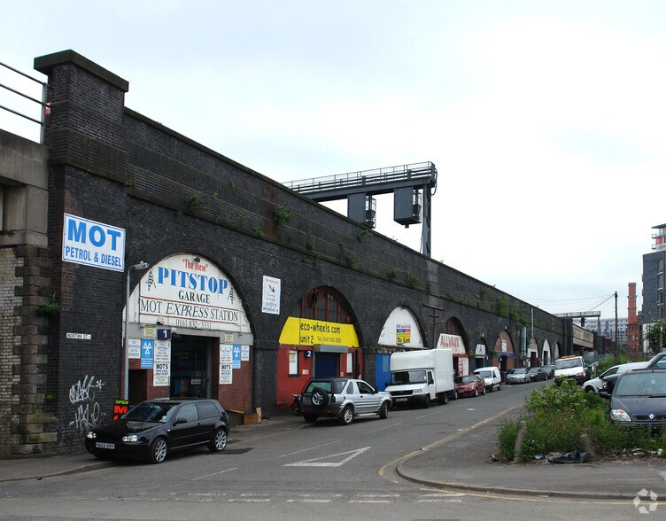 Norton St, Salford à louer - Photo du bâtiment - Image 2 de 5