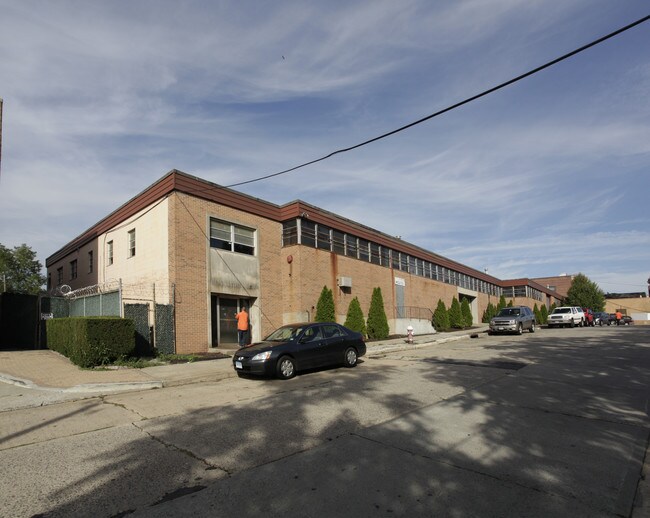 Plus de détails pour 518-520 Franklin Ave, Mount Vernon, NY - Industriel à louer