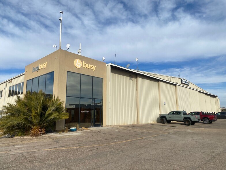 475 S Donlee Dr, St George, UT à louer - Photo du bâtiment - Image 1 de 1