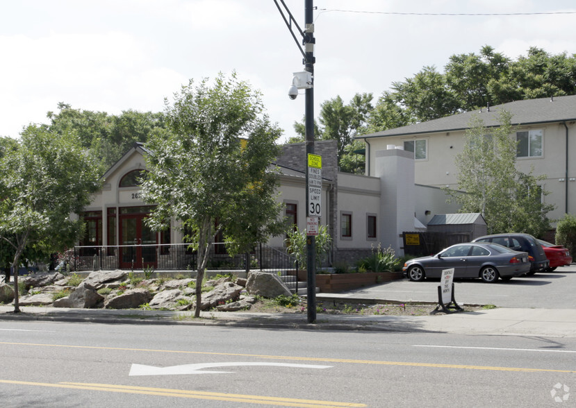 2626 E Colfax Ave, Denver, CO for sale - Primary Photo - Image 1 of 1