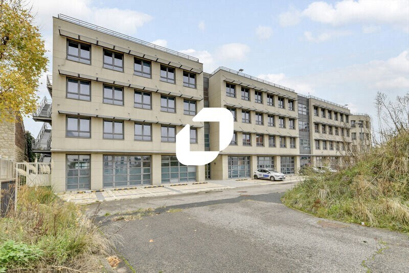 28-32 Rue Berthollet, Arcueil for lease - Building Photo - Image 2 of 20