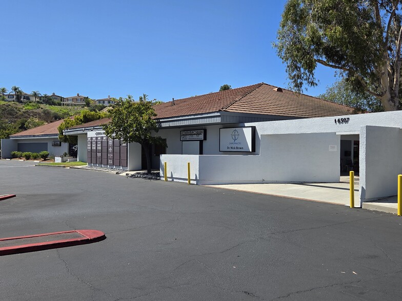 6509 E Serrano Ave, Anaheim, CA for lease - Building Photo - Image 3 of 10