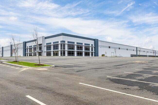 Plus de détails pour 1289 Rahway Ave, Avenel, NJ - Industriel à louer