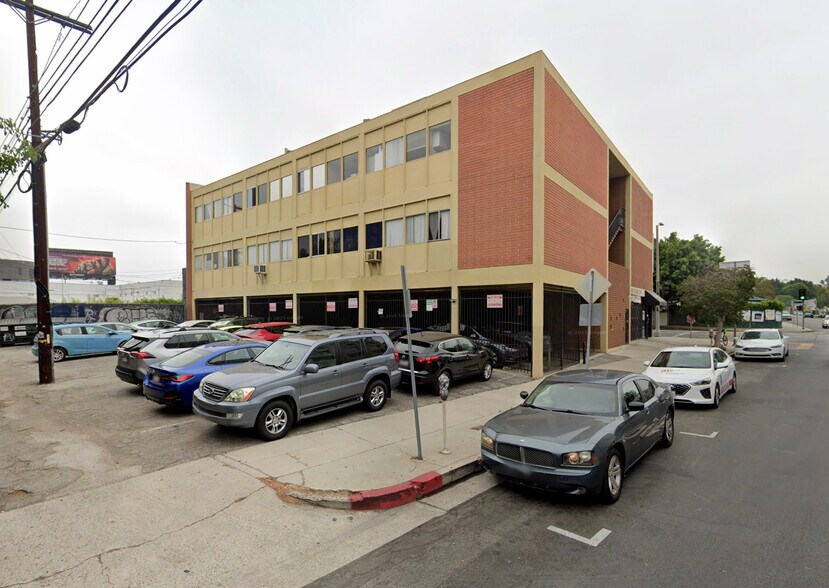 421-425 S Fairfax Ave, Los Angeles, CA à vendre - Photo du bâtiment - Image 2 de 5