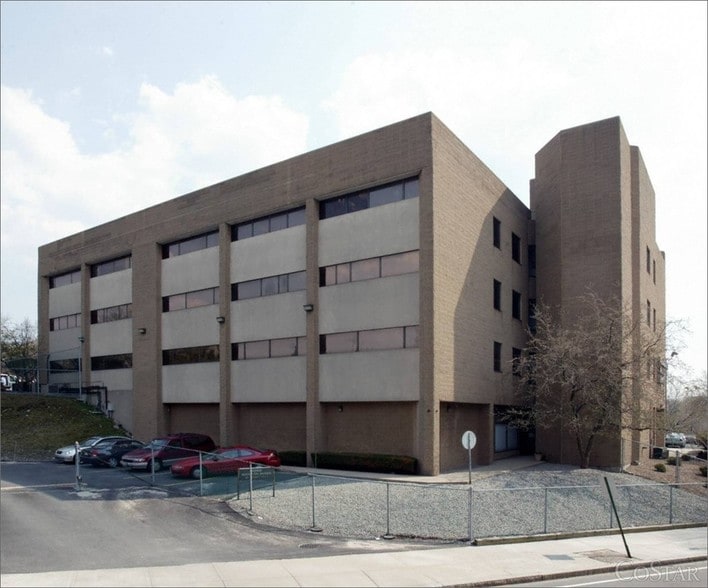 1 Randall Sq, Providence, RI à vendre - Photo du bâtiment - Image 3 de 52