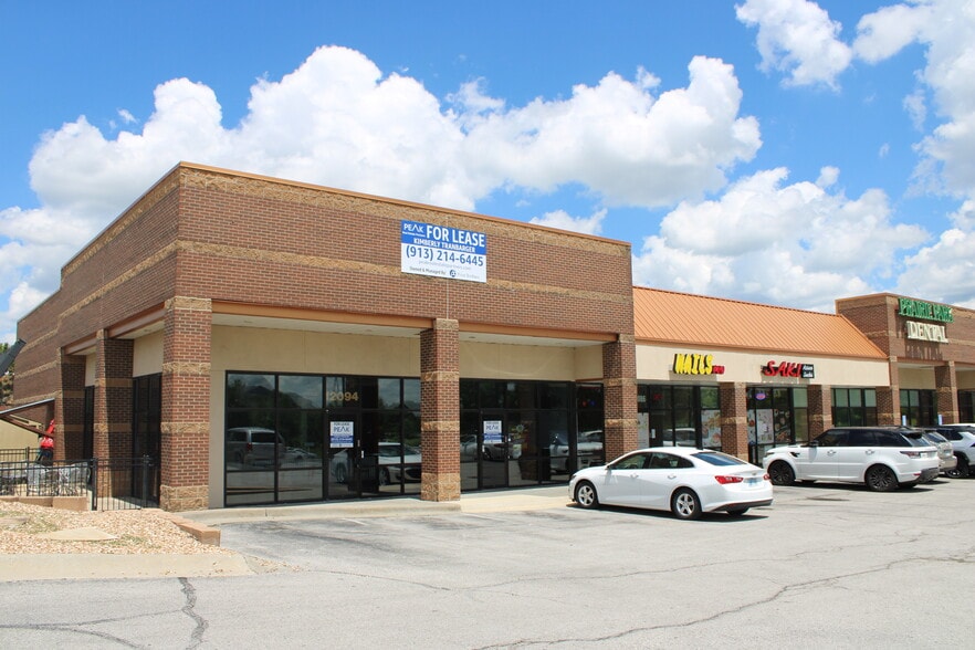 12050-12094 W 135th St, Overland Park, KS for lease - Building Photo - Image 2 of 8