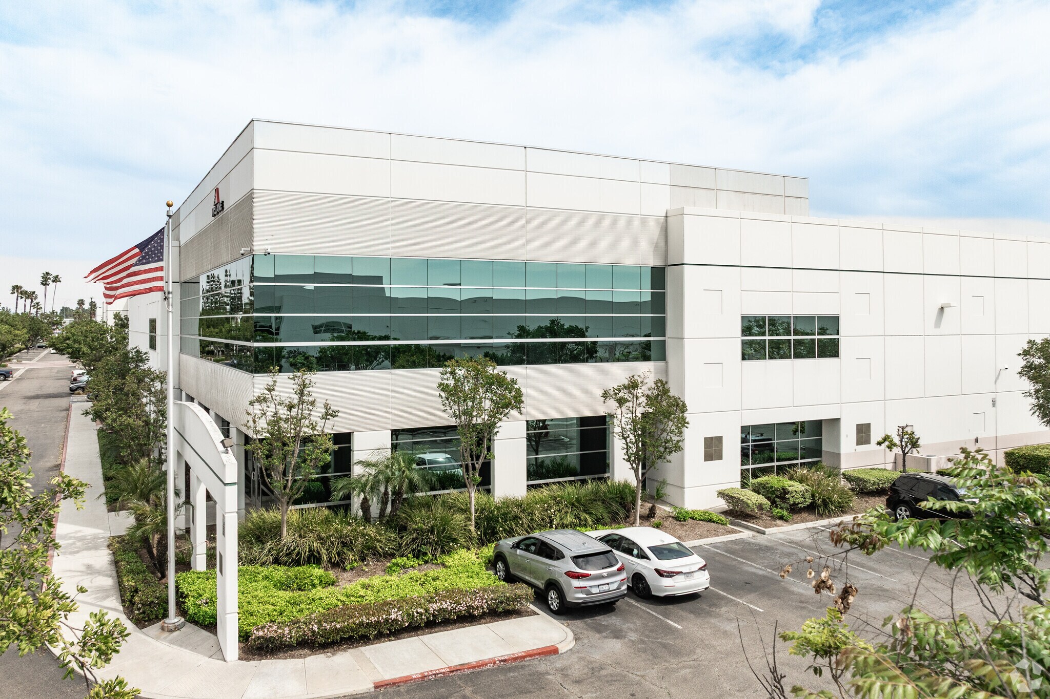 6800-6850 Artesia Blvd, Buena Park, CA à louer Photo principale- Image 1 de 7