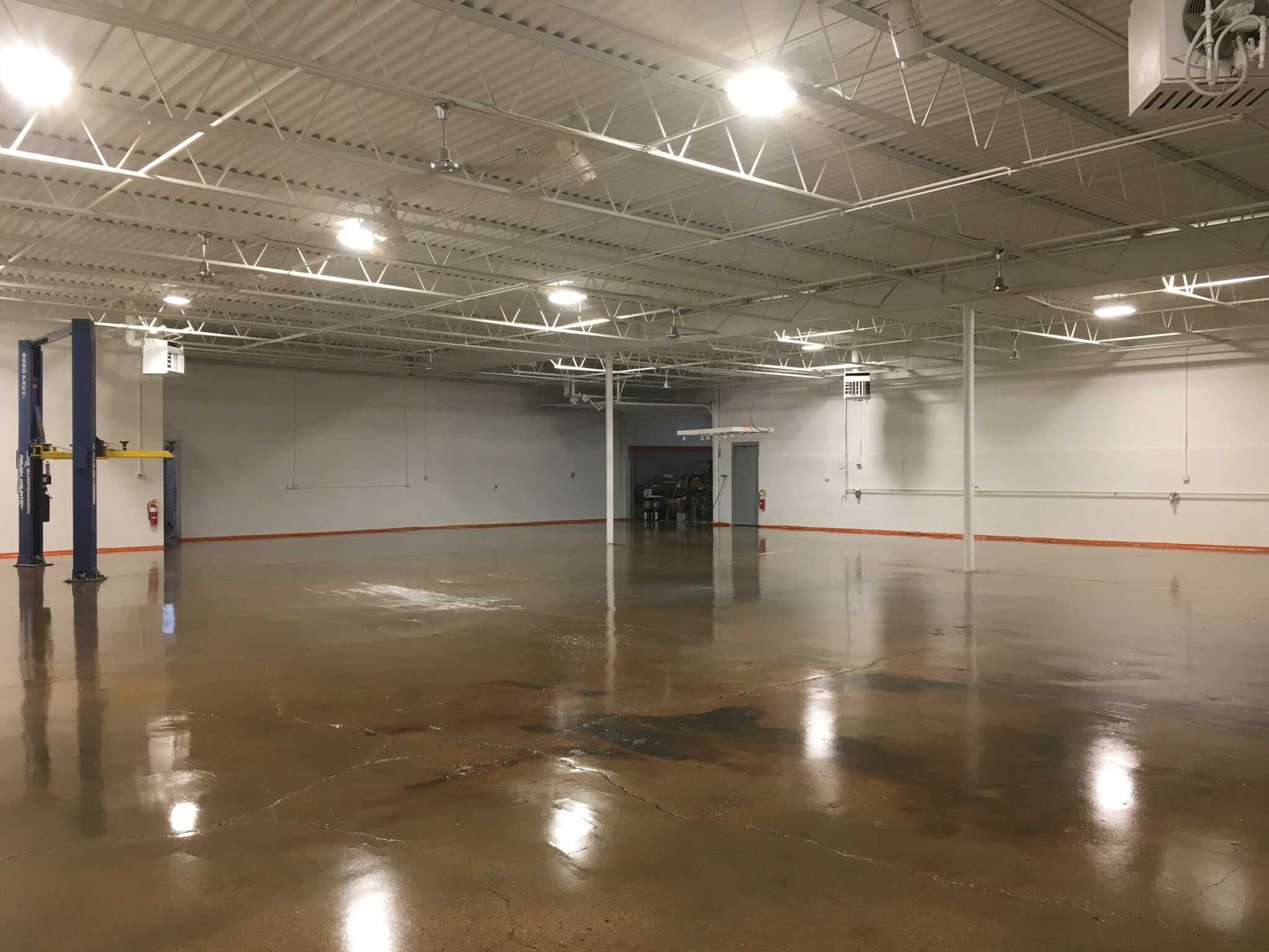 734 Garden Rd, Columbus, OH for lease Interior Photo- Image 1 of 4