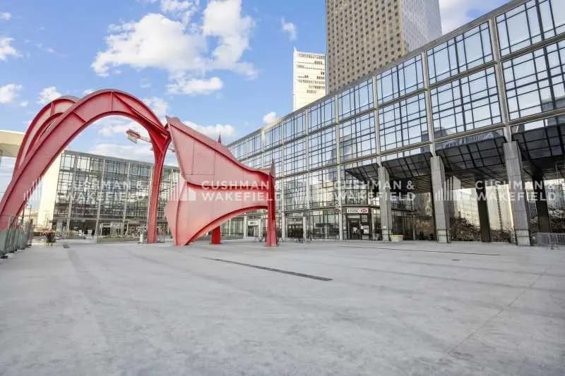 Bureau dans Courbevoie à louer - Photo du bâtiment - Image 1 de 1