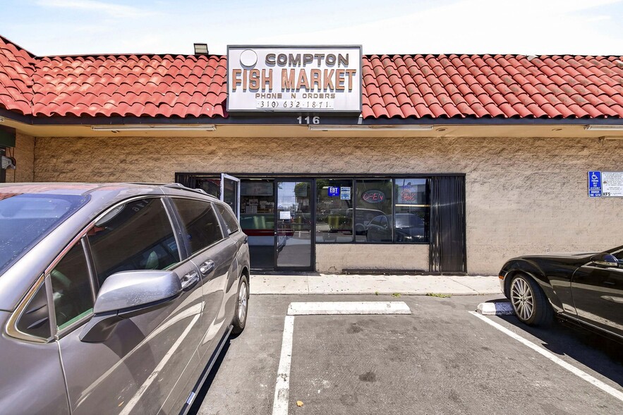 108-120 N Long Beach Blvd, Compton, CA for sale - Building Photo - Image 3 of 14