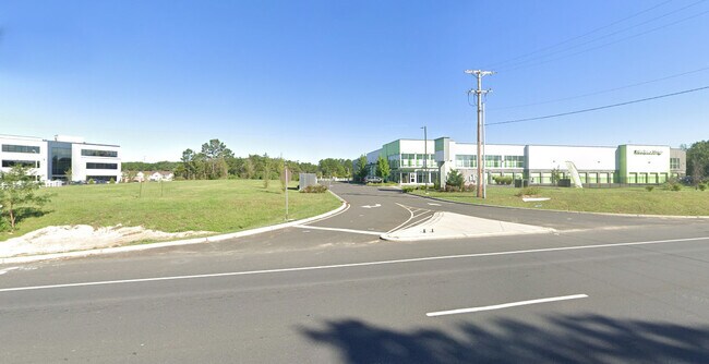 Plus de détails pour 165 Route 70, Toms River, NJ - Commerce de détail à louer