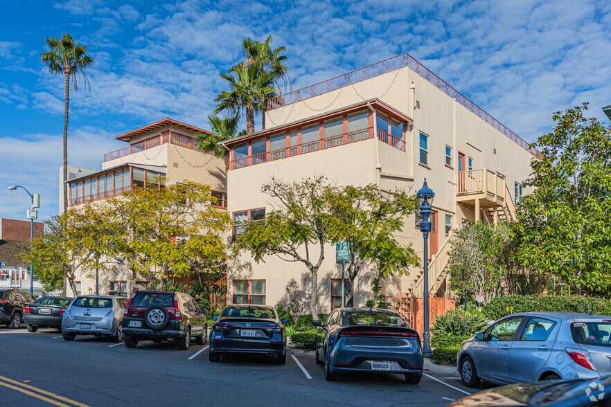 712 Cedar St, San Diego, CA for sale - Building Photo - Image 2 of 5