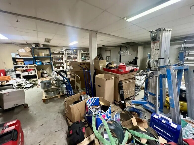 Bureau dans Romainville à vendre - Photo du bâtiment - Image 2 de 15