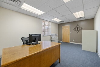 221 N Marina St, Prescott, AZ for lease Interior Photo- Image 2 of 5