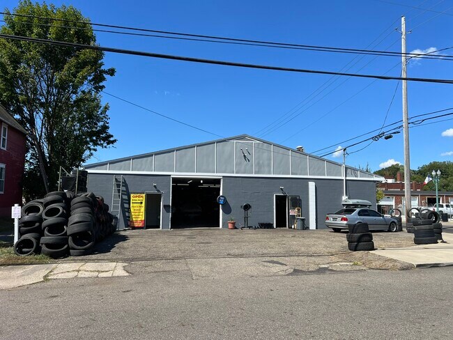 More details for 612 12th St NE, Canton, OH - Industrial for Sale