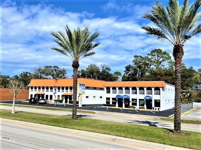 1617 Ridgewood Ave, Holly Hill, FL à louer - Photo du bâtiment - Image 2 de 7