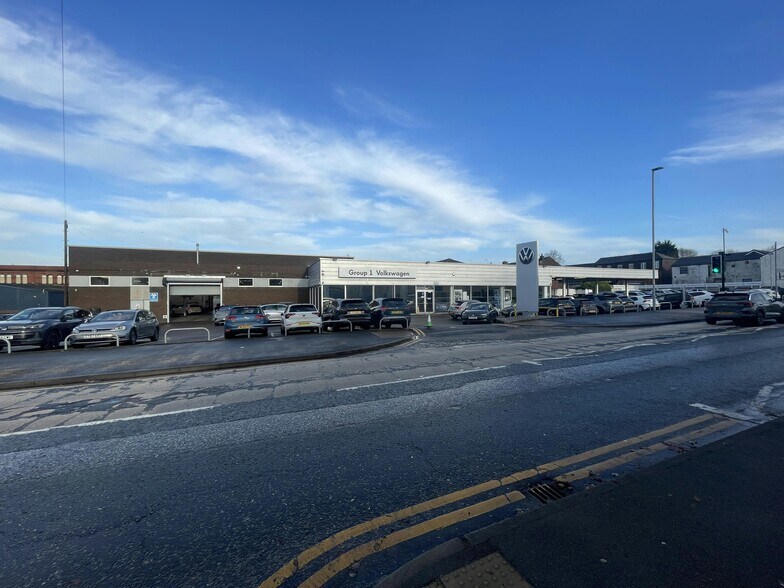 Bell Ln, Bury à vendre - Photo du bâtiment - Image 1 de 4