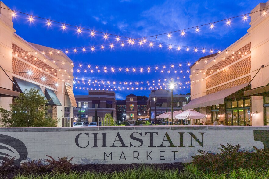 4600 Roswell Rd, Atlanta, GA à louer - Photo du bâtiment - Image 2 de 17