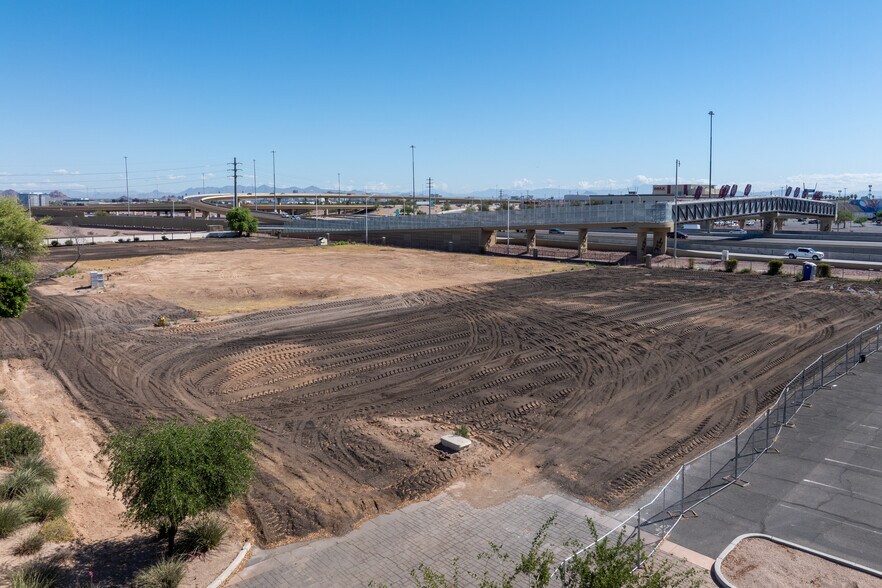 4415 S Wendler Dr, Tempe, AZ à louer - Photo de construction - Image 2 de 5