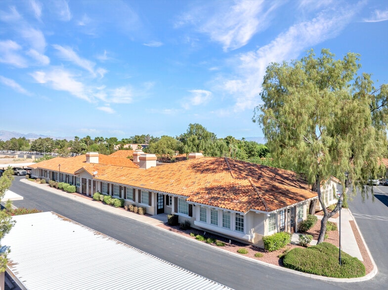 3027 E Warm Springs Rd, Las Vegas, NV for lease - Building Photo - Image 3 of 12