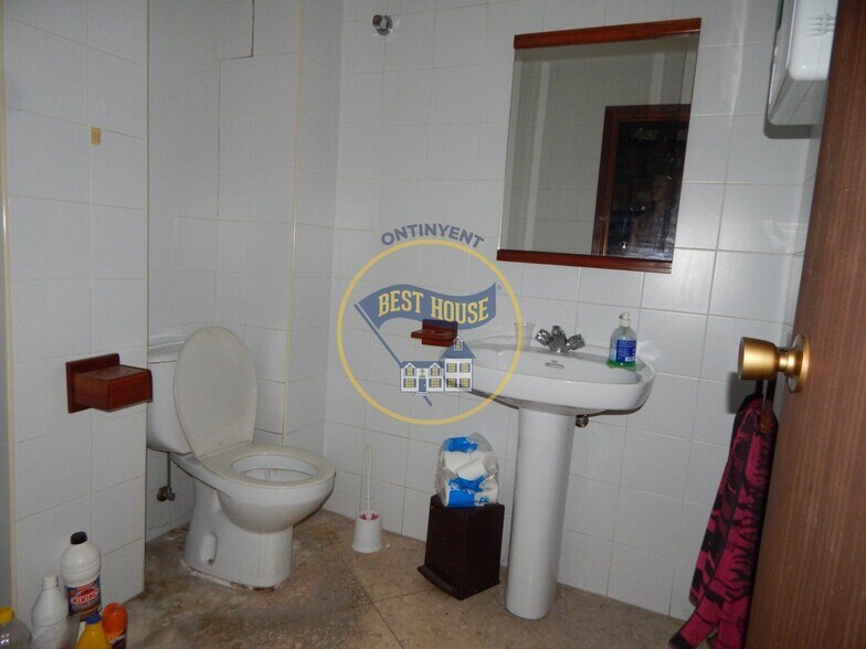 Commerce de détail dans Ontinyent à vendre - Photo du bâtiment - Image 2 de 2