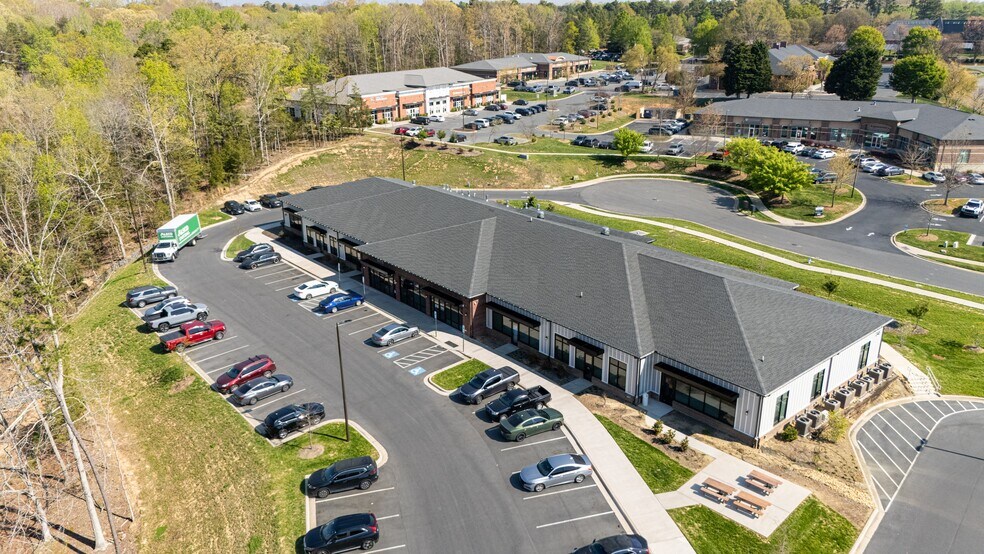 345 Patricia Ln, Fort Mill, SC à louer - Aérien - Image 2 de 19