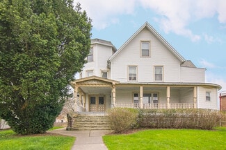 Plus de détails pour 3634 Bosworth Rd, Cleveland, OH - Multi-résidentiel à vendre
