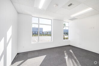 Airport Haul Rd, Fort Myers, FL for lease Interior Photo- Image 2 of 5