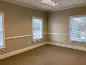 11099 Houze Rd, Roswell, GA for lease Interior Photo- Image 2 of 4