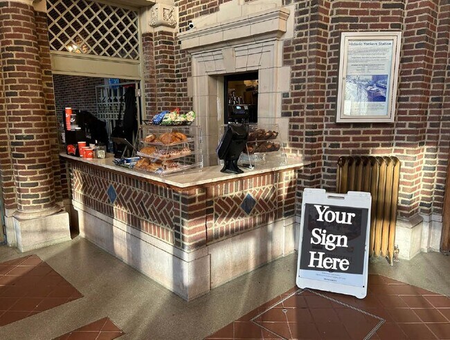 Plus de détails pour 5 Buena Vista Ave, Yonkers, NY - Commerce de détail à louer