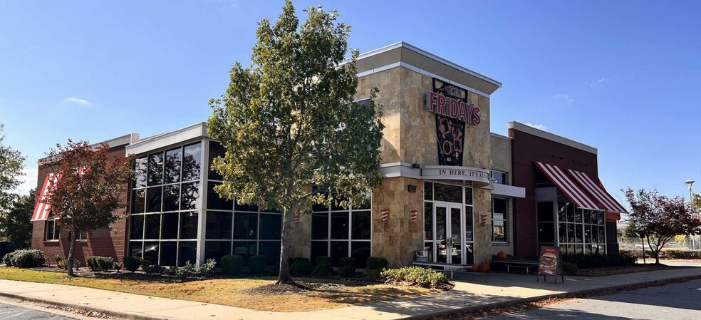 1105 E Oak St, Conway, AR à vendre - Photo du bâtiment - Image 1 de 1