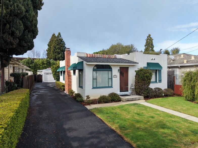 712-714 Live Oak Ave, Menlo Park, CA for sale - Primary Photo - Image 1 of 12