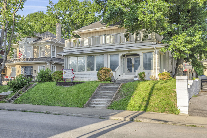 1102 18th Ave S, Nashville, TN à vendre - Photo du bâtiment - Image 1 de 1