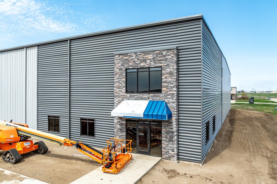 401 37th W ave, Spencer, IA à vendre - Photo de construction - Image 2 de 5