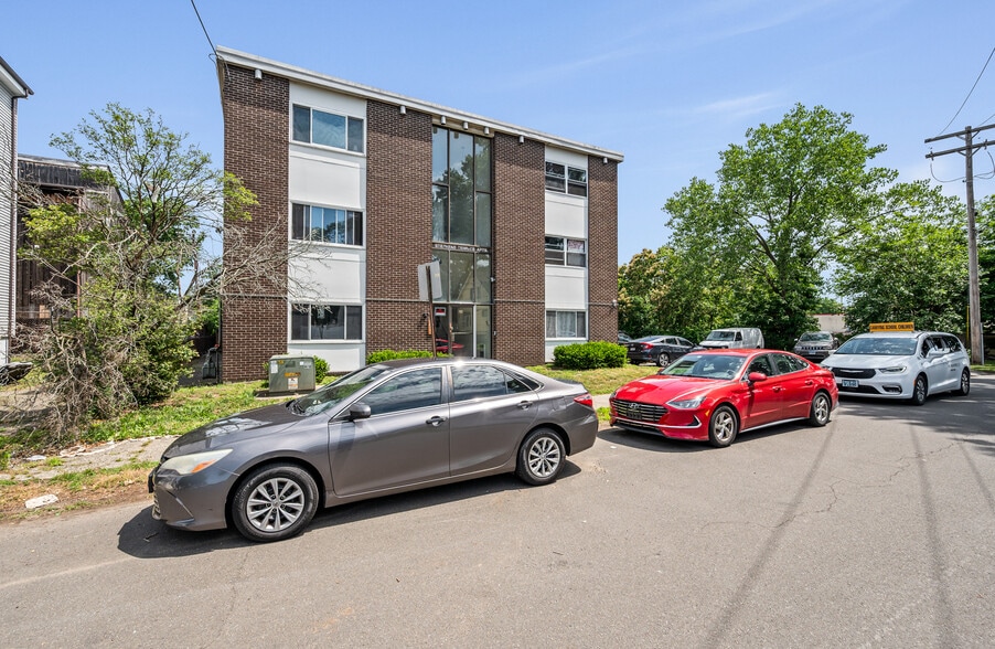 25 St Stephen St, Bridgeport, Ct, Bridgeport, CT for sale - Building Photo - Image 2 of 10