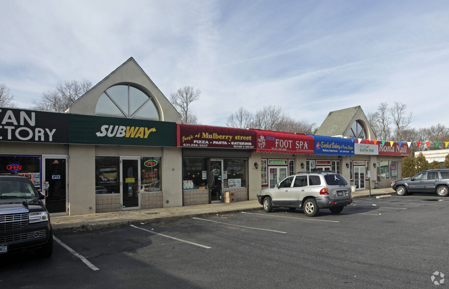 394-404 Larkfield Rd, East Northport, NY for sale - Building Photo - Image 1 of 1