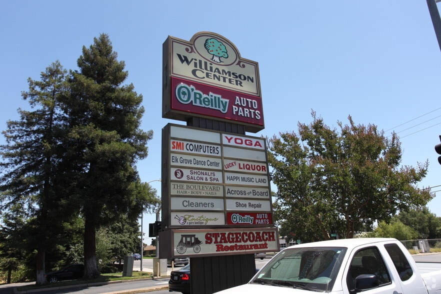 8703-8737 Elk Grove Blvd, Elk Grove, CA for lease - Building Photo - Image 2 of 4