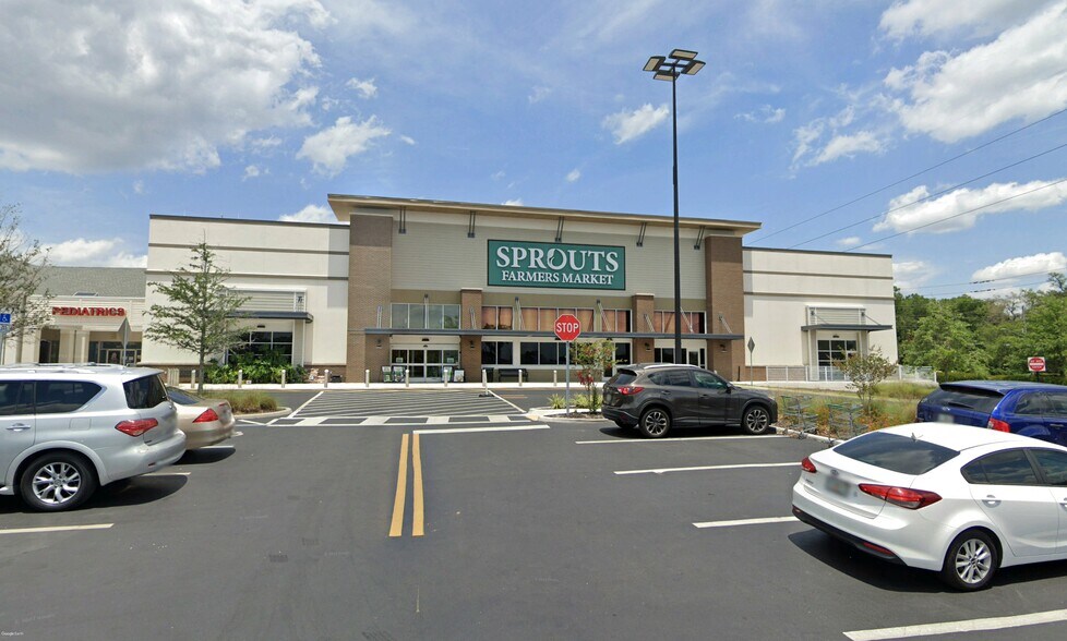 2100-2289 E Semoran Blvd, Apopka, FL à louer - Photo du bâtiment - Image 2 de 14