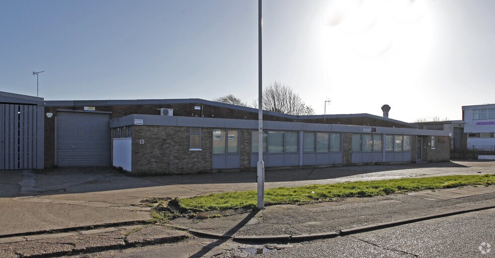 6 Robert Way, Wickford à vendre - Photo du bâtiment - Image 2 de 2