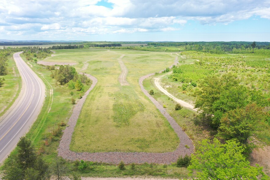 Kelly Johnson Memorial Parkway, Gwinn, MI à vendre - Autre - Image 1 de 1